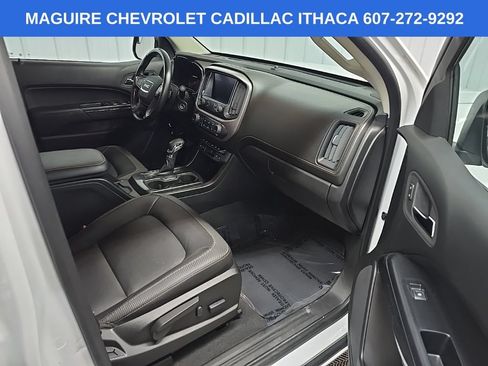 Used 2022 GMC Canyon AT4 AWD/4WD image 15