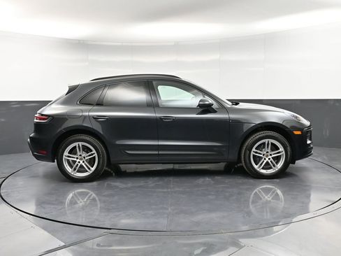 New 2026 Porsche Macan image 9