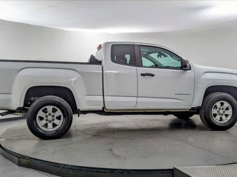 Used 2019 GMC Canyon W/T image 9