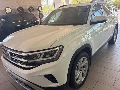 Used 2022 Volkswagen Atlas SE w/ Panoramic Sunroof Package FWD image 10