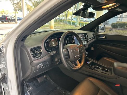 Certified 2023 Dodge Durango R/T RWD image 7