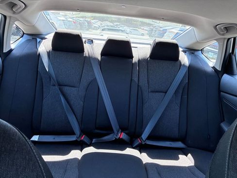 Used 2025 Honda Accord SE image 15