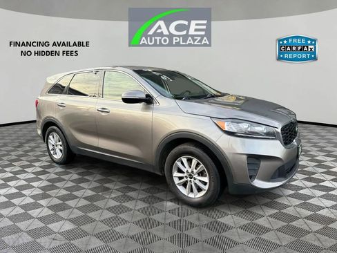 Used 2019 Kia Sorento L image 1