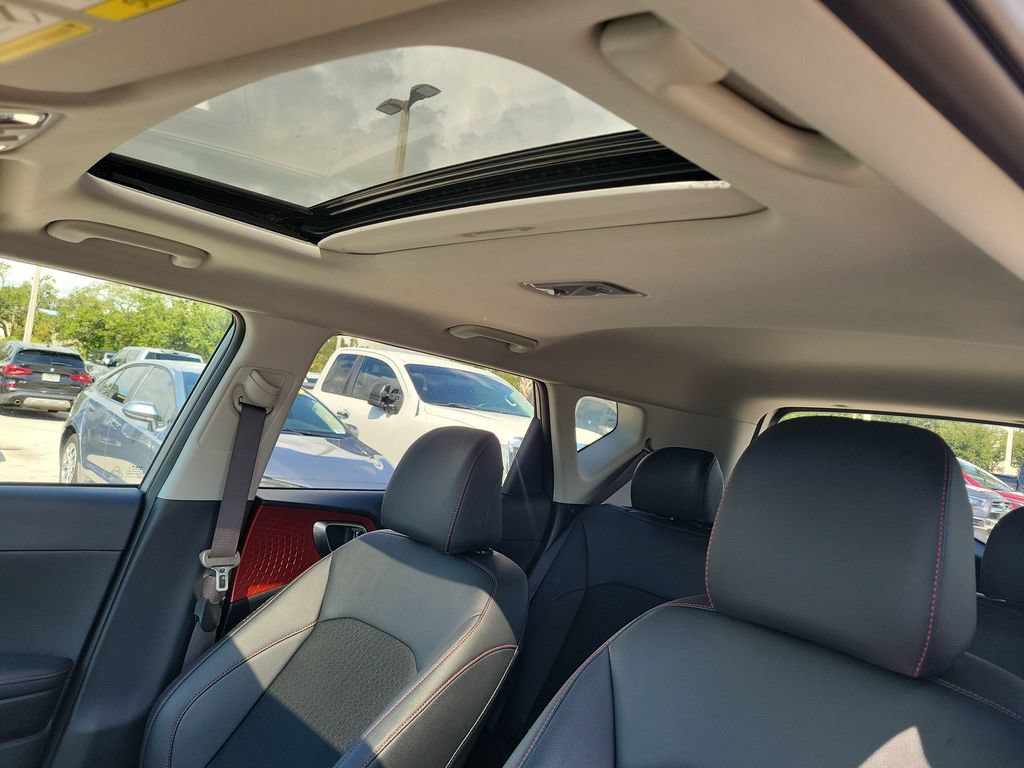 Certified 2023 Kia Soul GT-Line FWD image 22