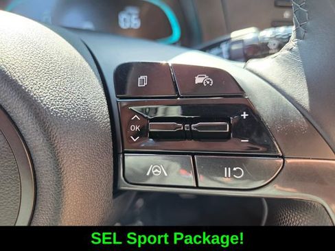 Used 2025 Hyundai Elantra Sport w/ Cargo Package FWD image 25