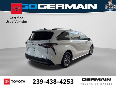 Used 2026 Toyota Sienna LE FWD image 6
