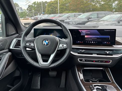 Used 2026 BMW X5 xDrive40i AWD/4WD image 23
