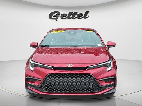 Used 2026 Toyota Corolla SE FWD image 2