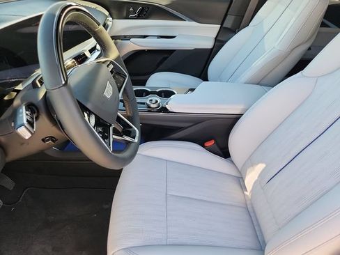 New 2026 Cadillac Lyriq Premium Sport AWD/4WD image 10