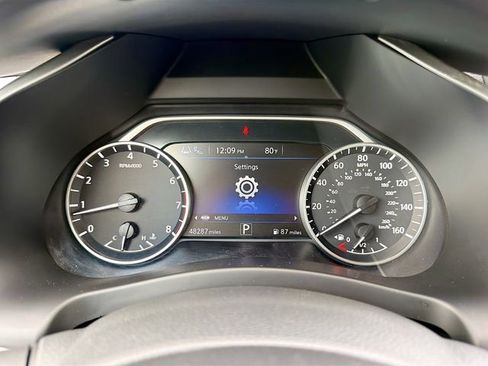 Used 2023 Nissan Murano SV FWD image 36