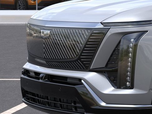 New 2026 Cadillac Vistiq Premium Luxury w/ LPO, Floor Liner Package AWD/4WD image 13
