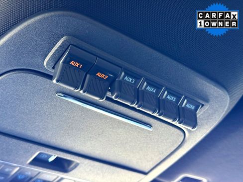 Used 2025 Ford F150 Raptor image 33