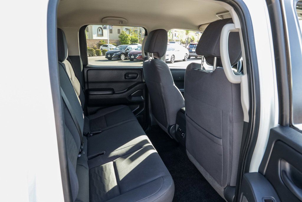 Used 2025 Nissan Frontier S w/ S Utility Package RWD image 23