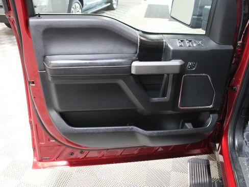 Used 2019 Ford F150 Platinum w/ Equipment Group 701A Luxury AWD/4WD image 16