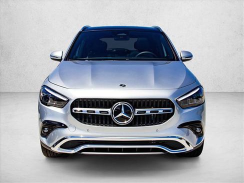 New 2026 Mercedes-Benz GLA 250 4MATIC image 2