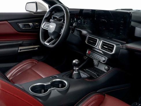 Used 2024 Ford Mustang GT Premium image 36