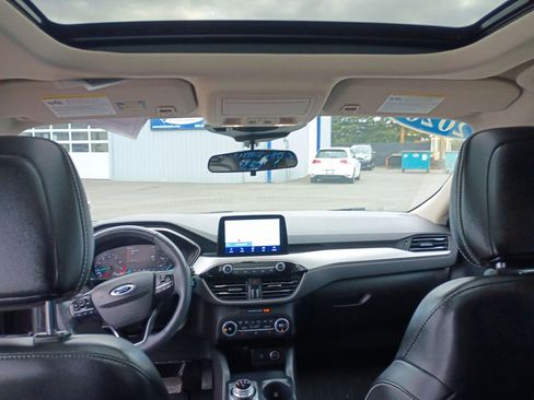 Used 2020 Ford Escape SEL AWD/4WD image 24