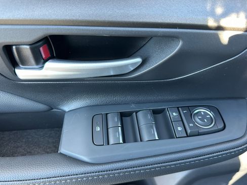 New 2026 Toyota Grand Highlander XLE image 9