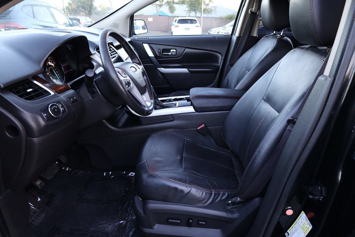 Used 2013 Ford Edge Limited FWD image 10