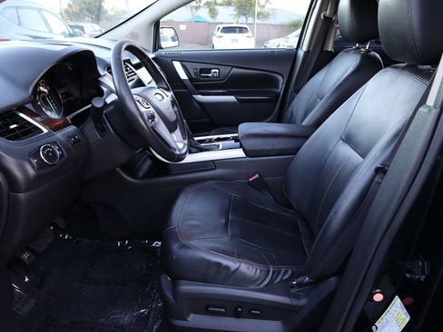 Used 2013 Ford Edge Limited FWD image 10