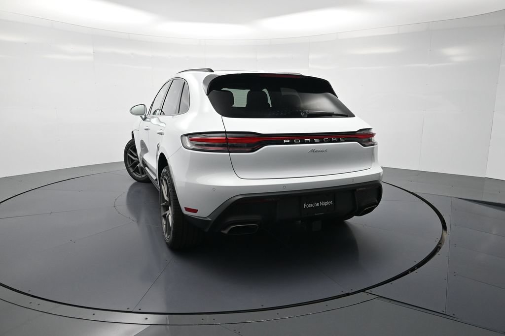 Certified 2026 Porsche Macan AWD/4WD image 27