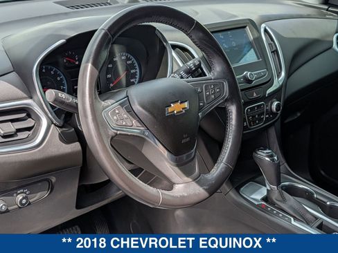 Used 2018 Chevrolet Equinox LT image 22