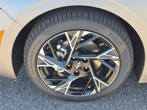 New 2026 Kia K5 GT-Line image 17