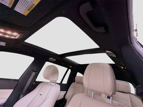 Used 2025 Mercedes-Benz GLS 63 AMG 4MATIC image 15