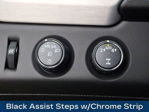 Used 2020 GMC Yukon SLT image 28