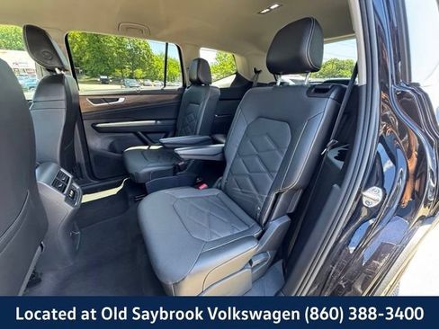 Certified 2024 Volkswagen Atlas SE AWD/4WD image 11