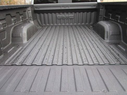 New 2026 GMC Sierra 1500 SLT w/ SLT Premium Plus Package AWD/4WD image 14