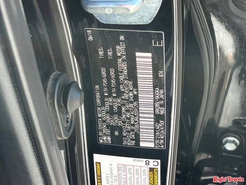 Certified 2018 Toyota 4Runner Limited AWD/4WD image 34