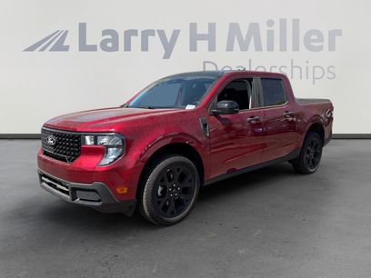 New 2025 Ford Maverick XLT w/ Black Appearance Package