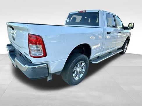 Used 2024 RAM 2500 Big Horn w/ Bed Utility Group image 7