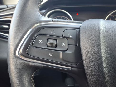 Used 2021 Buick Encore GX Select FWD image 16