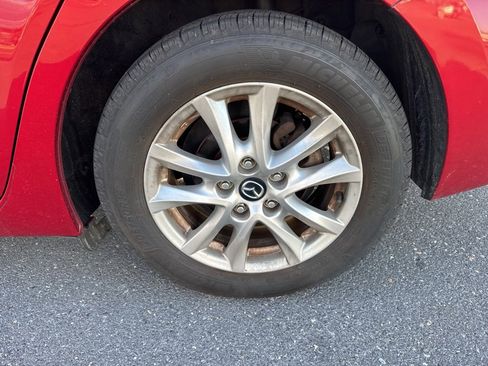 Used 2016 MAZDA MAZDA3 i Sport w/ Preferred Equipment Package image 12