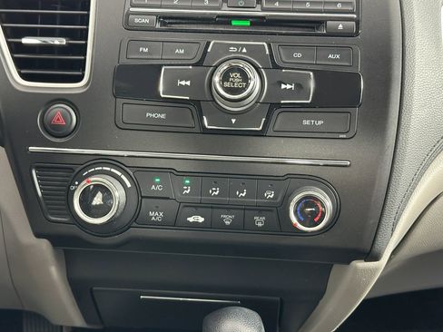 Used 2015 Honda Civic LX image 27