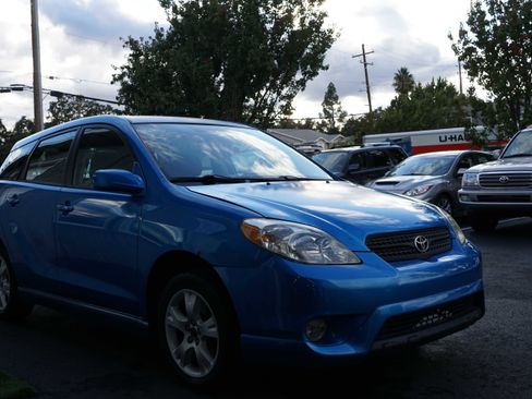 Used 2008 Toyota Matrix XR image 9
