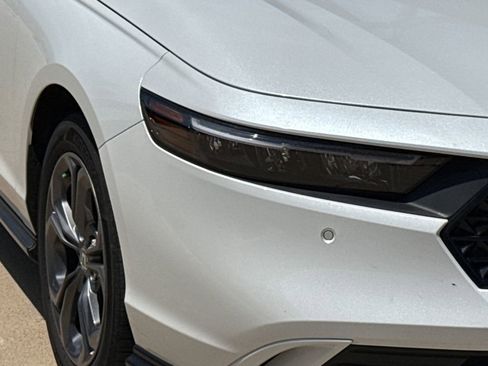 Used 2024 Honda Accord EX-L image 5