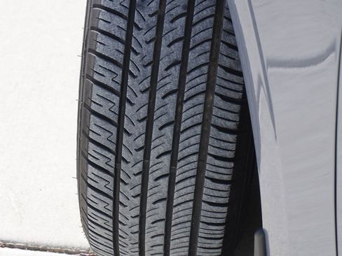 Used 2022 Kia K5 LXS image 5