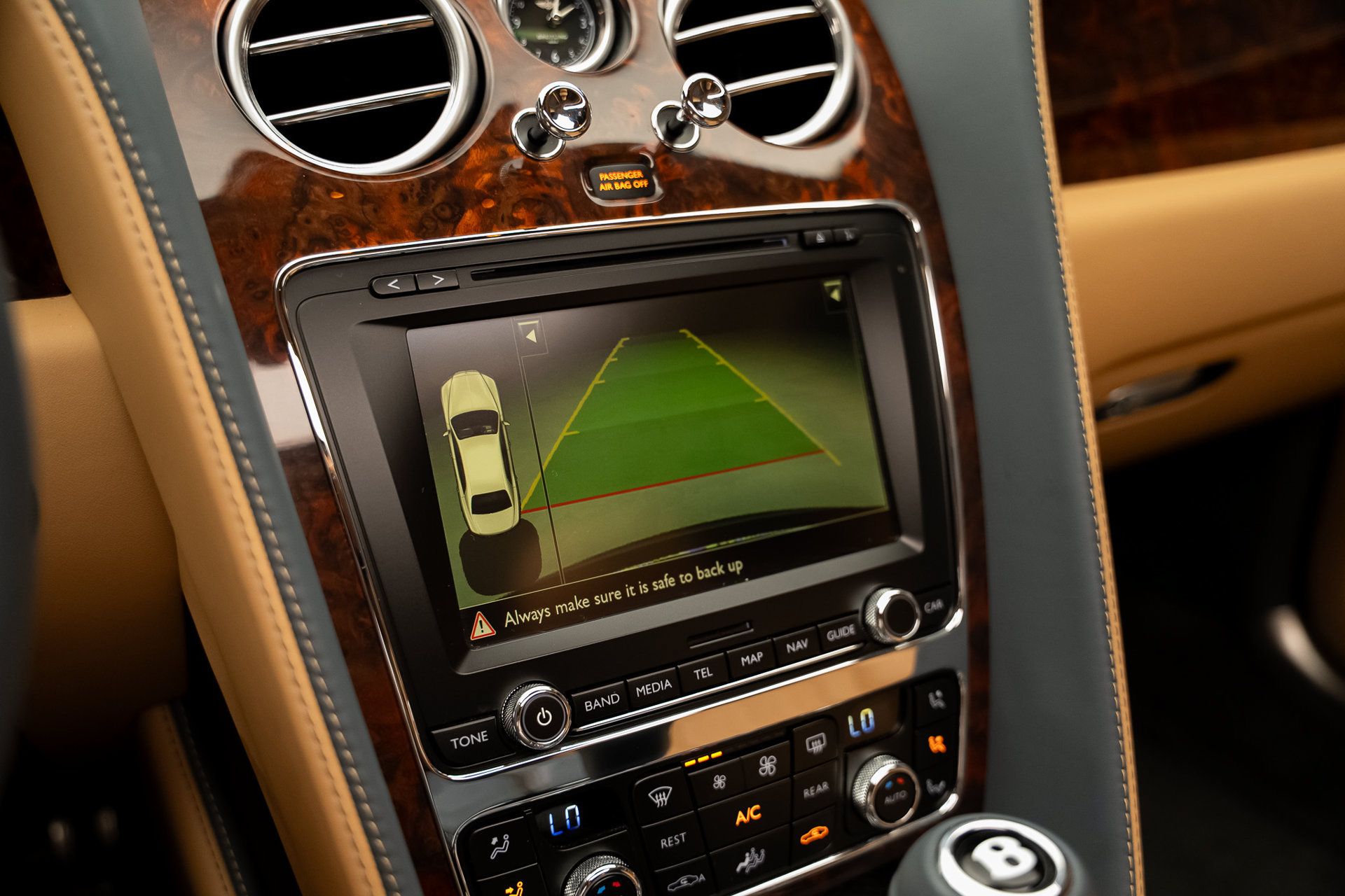 Used 2016 Bentley Flying Spur V8 AWD/4WD image 50