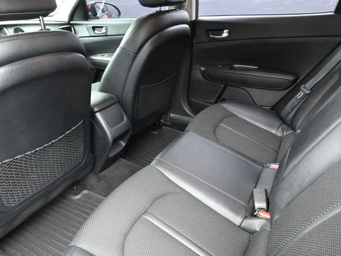 Used 2019 Kia Optima S image 22
