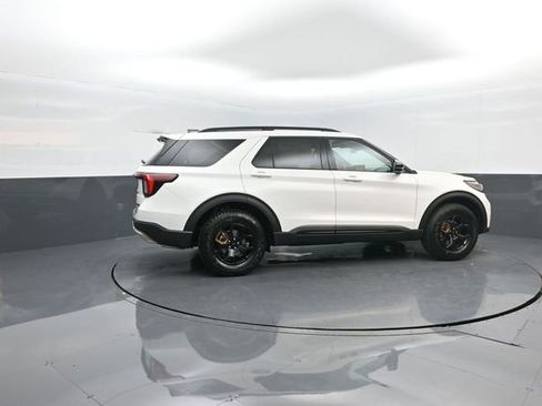 New 2026 Ford Explorer Tremor w/ Tremor Ultimate Package image 8