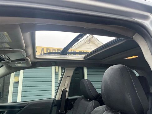 Used 2019 Subaru Forester Premium w/ All-Weather Package image 14