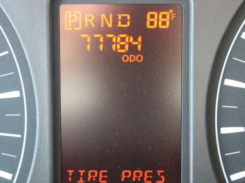 Used 2019 Nissan NV 3500 SV w/ Navigation Package image 4