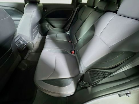 Used 2025 Subaru Forester Touring AWD/4WD image 21