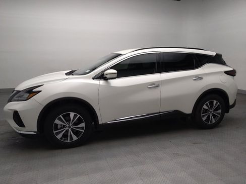 Used 2023 Nissan Murano SV FWD image 2