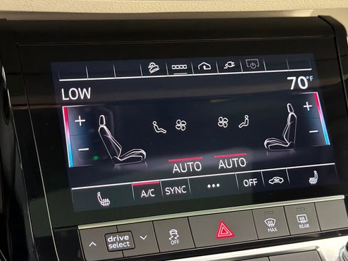Certified 2023 Audi e-tron Premium w/ Convenience Plus Package AWD/4WD image 20