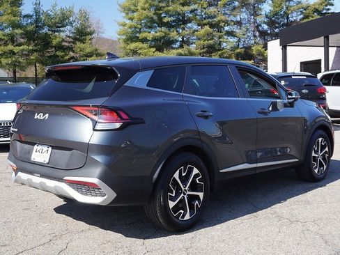 Used 2023 Kia Sportage EX image 10