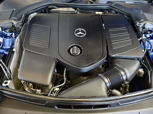 Used 2024 Mercedes-Benz C 300 4MATIC Sedan image 29